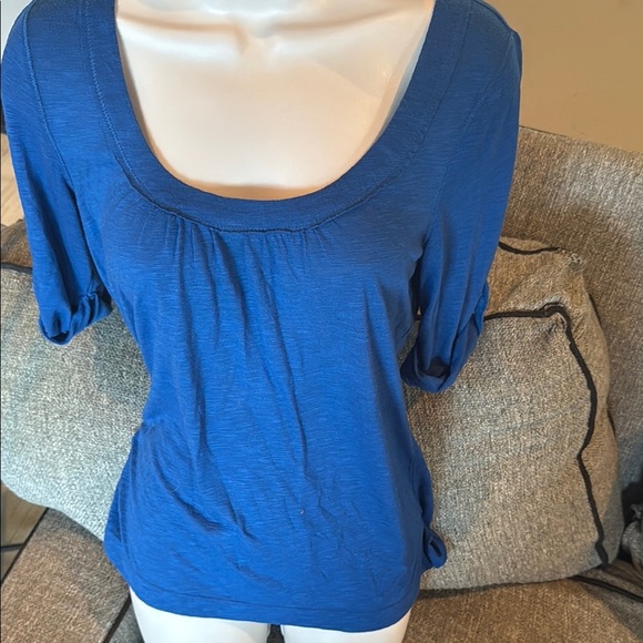 LOFT Tops - LOFT Blue Fitted Ruched Cuffed Sleeve Blouse